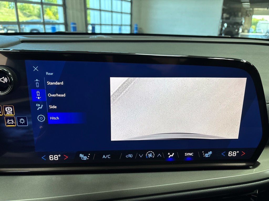 2027 Chevrolet Traverse LT 2LT