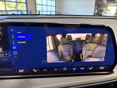 2027 Chevrolet Traverse LT 2LT