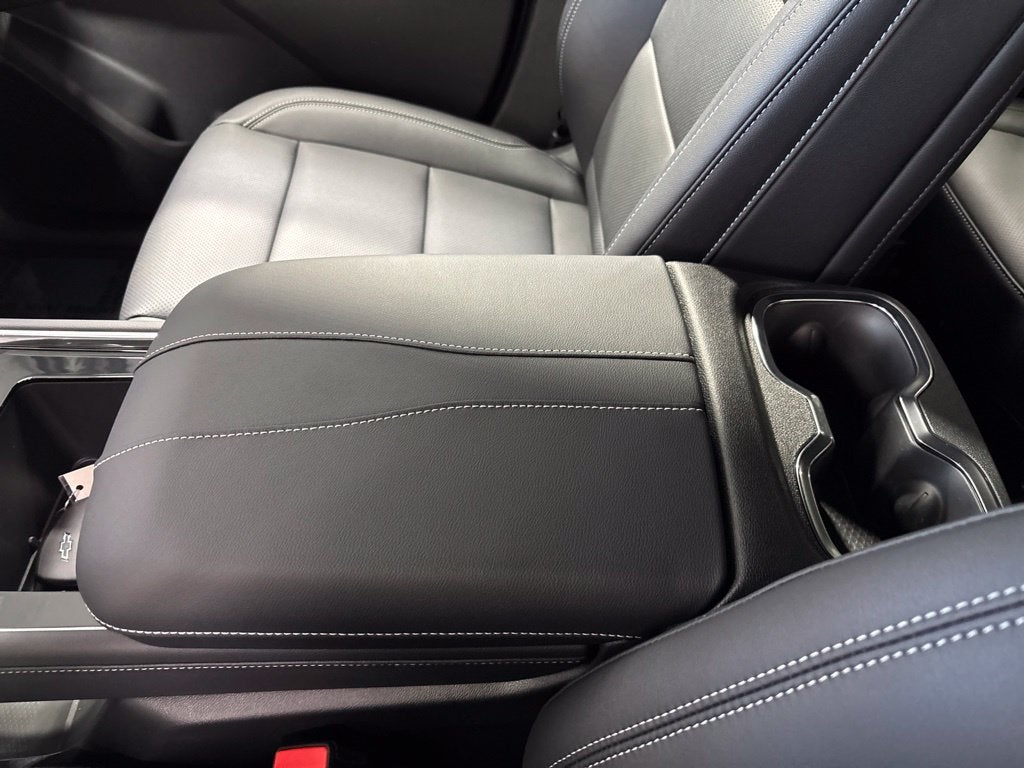 2027 Chevrolet Traverse LT 2LT