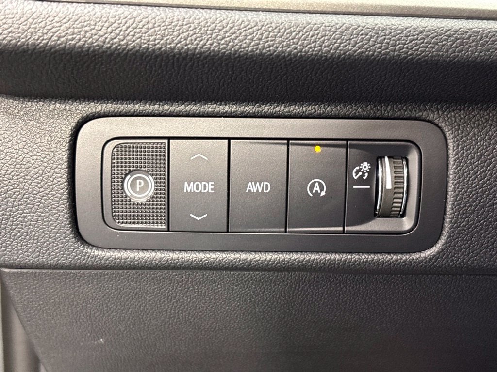2027 Chevrolet Traverse LT 2LT