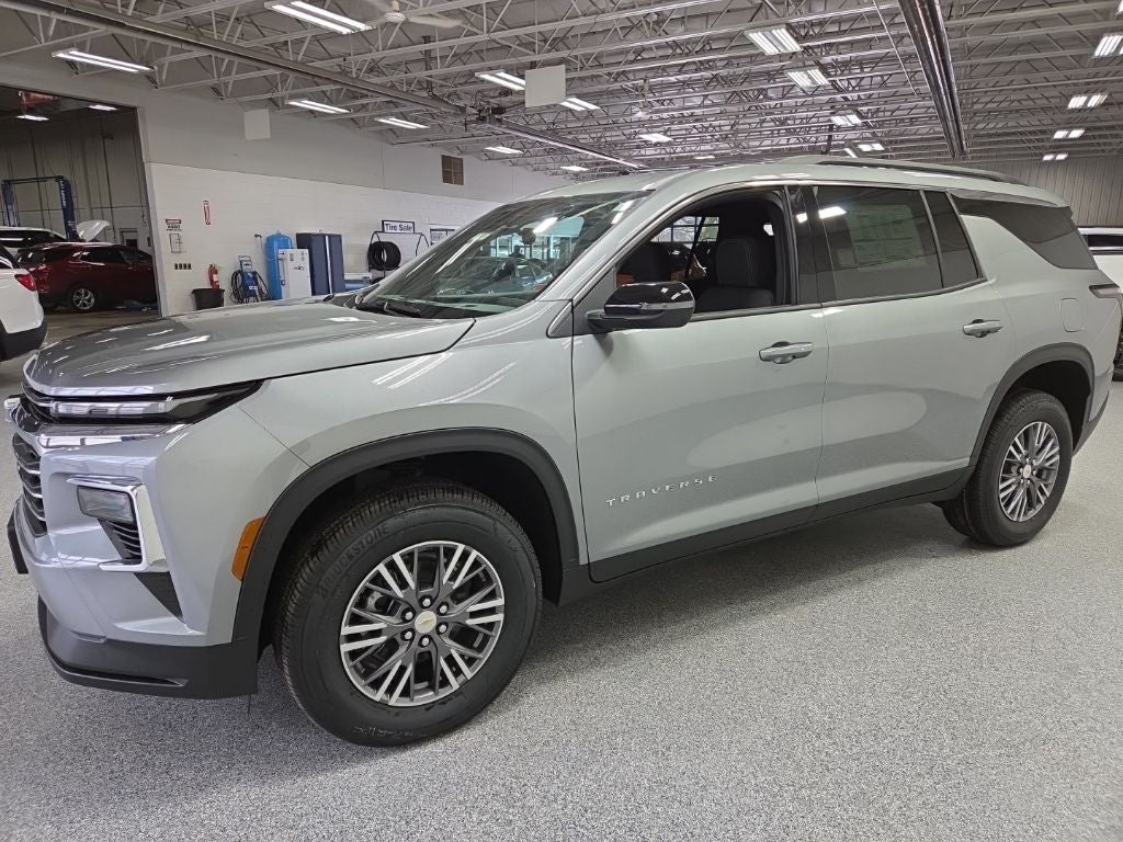 2026 Chevrolet Traverse LT 2LT