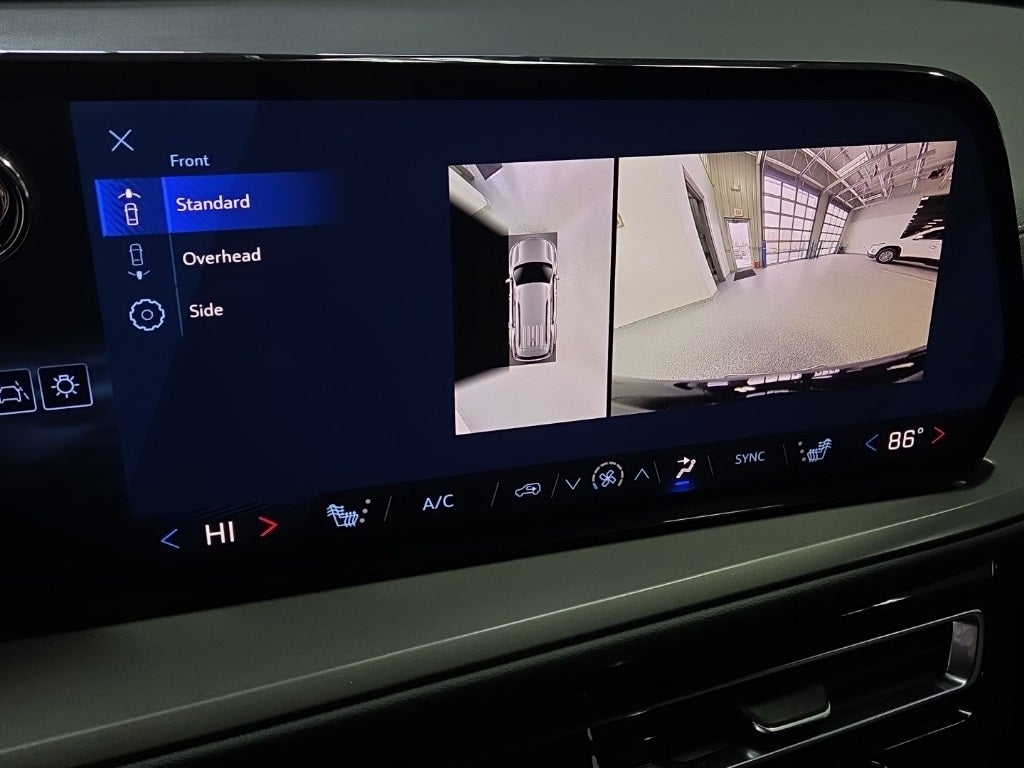 2026 Chevrolet Traverse LT 2LT