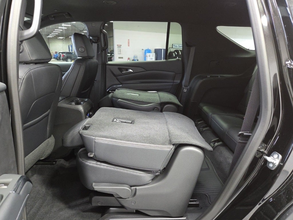 2026 Chevrolet Traverse LT 2LT