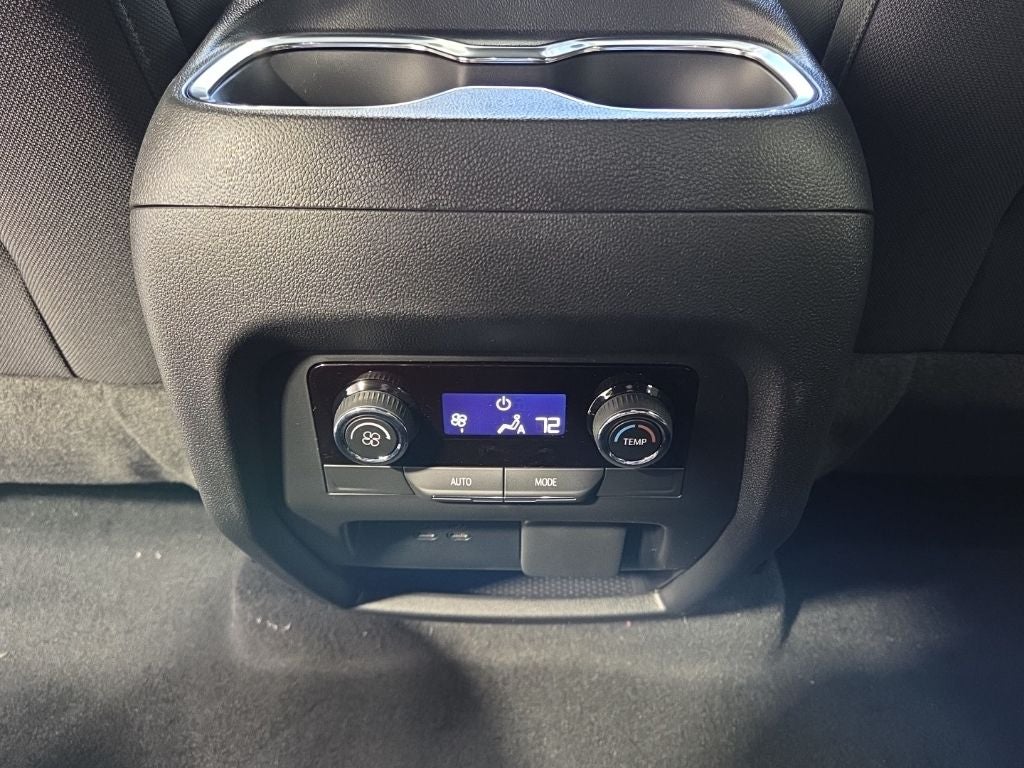 2026 Chevrolet Traverse LT 2LT