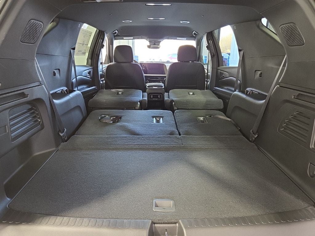 2026 Chevrolet Traverse LT 2LT