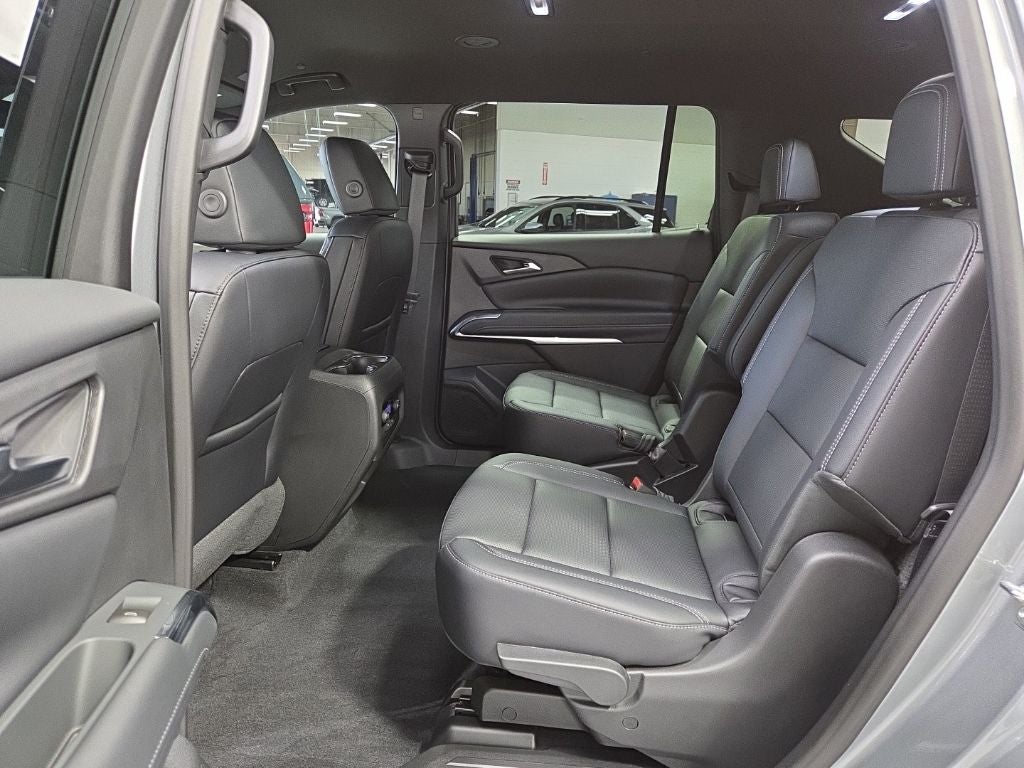 2026 Chevrolet Traverse LT 2LT