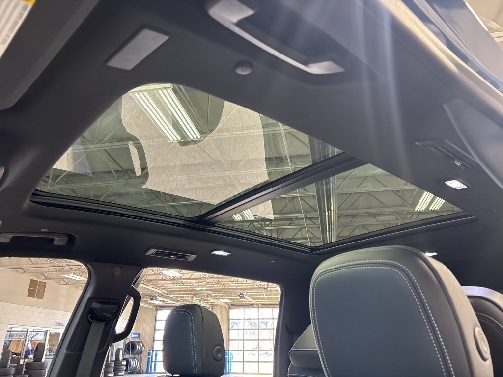 2026 Chevrolet Traverse LT 2LT