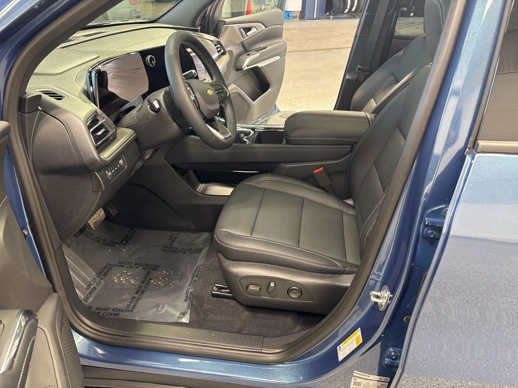 2026 Chevrolet Traverse LT 2LT