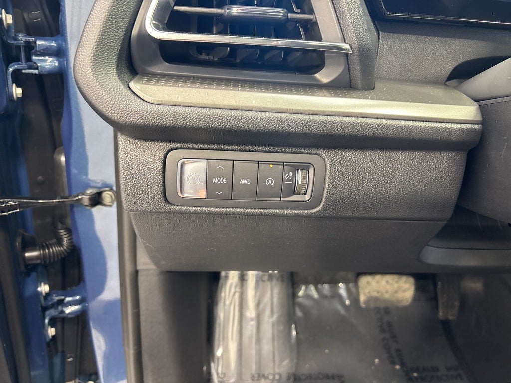 2026 Chevrolet Traverse LT 2LT