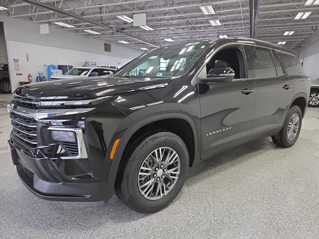 2026 Chevrolet Traverse LT 2LT