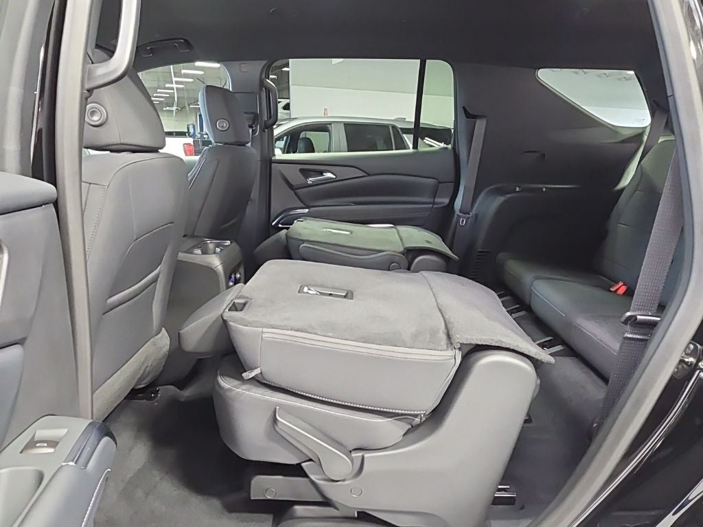 2026 Chevrolet Traverse LT 2LT