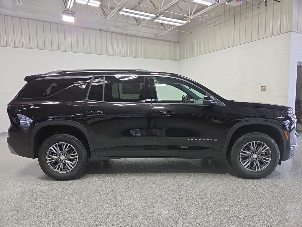 2026 Chevrolet Traverse LT 2LT