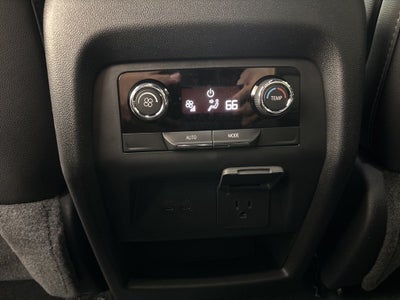 2026 Chevrolet Traverse LT 2LT