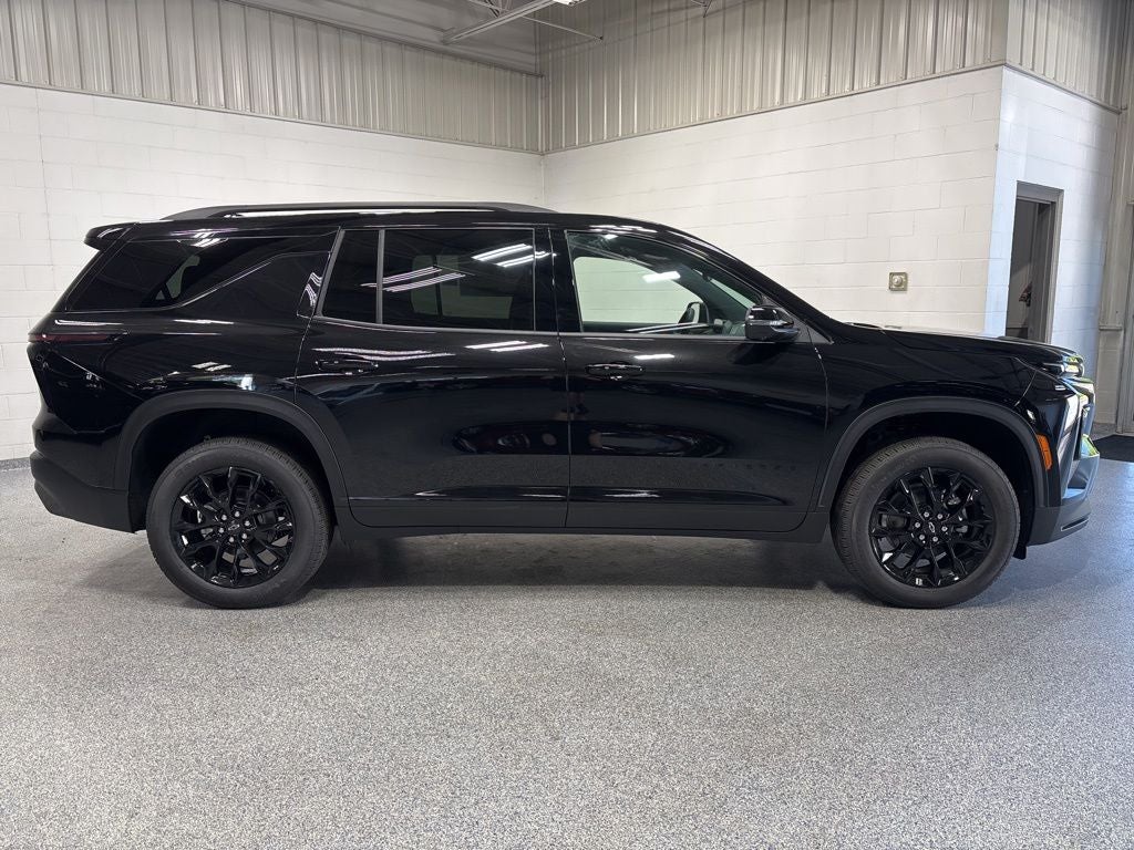 2026 Chevrolet Traverse LT 2LT