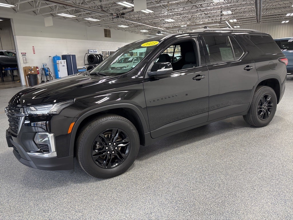2023 Chevrolet Traverse LT 1LT