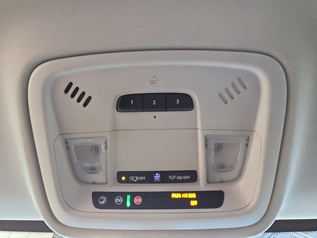 2018 Chevrolet Traverse LT Cloth w/1LT