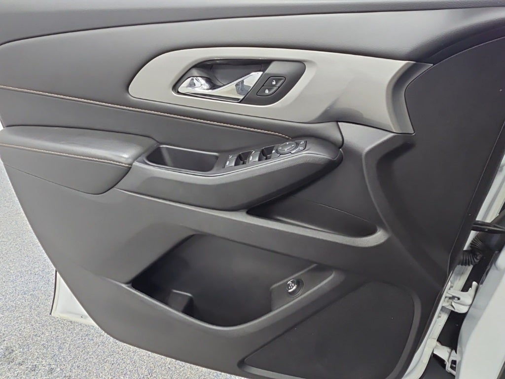 2018 Chevrolet Traverse LT Cloth w/1LT