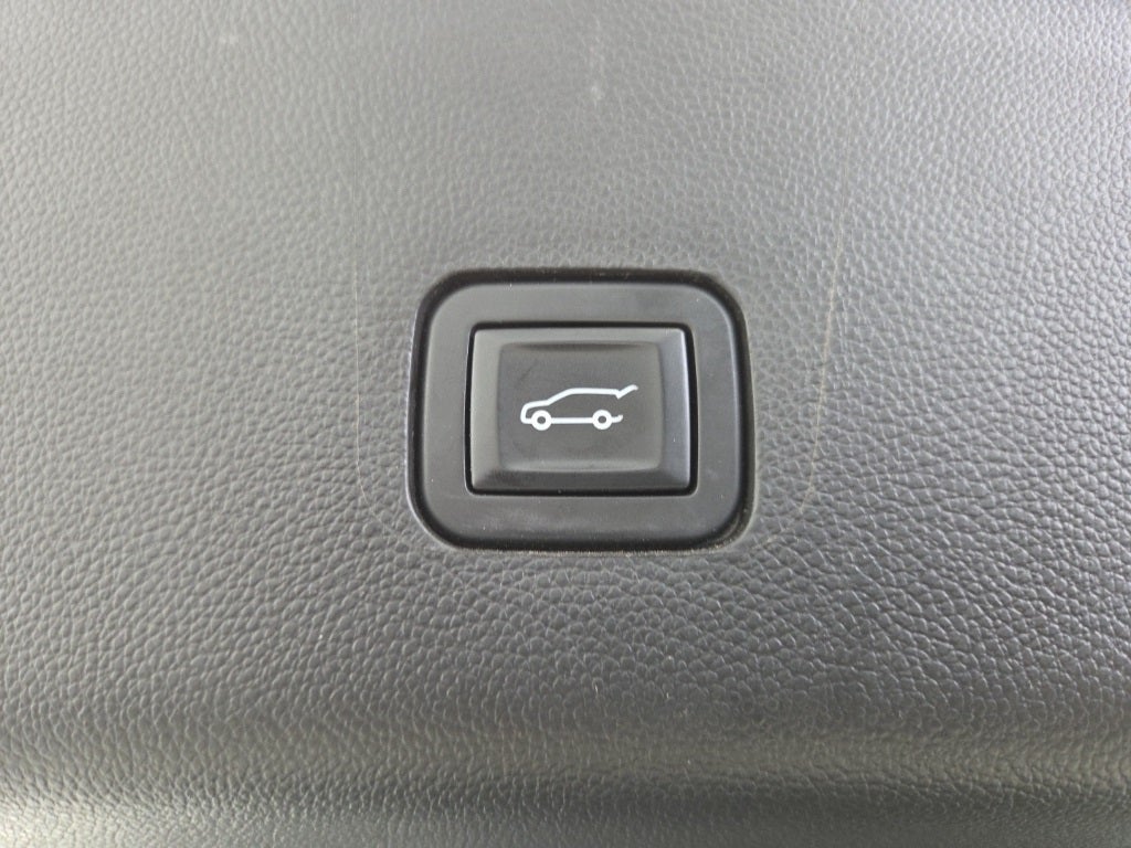 2018 Chevrolet Traverse LT Cloth w/1LT