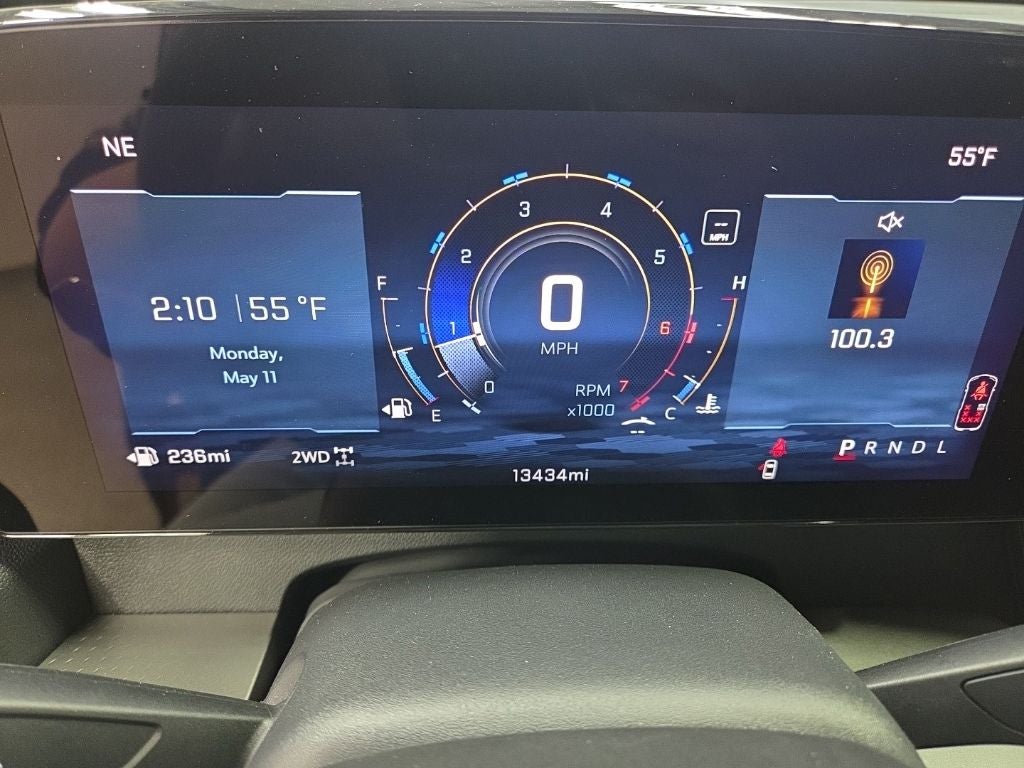 2025 Chevrolet Traverse LT 2LT