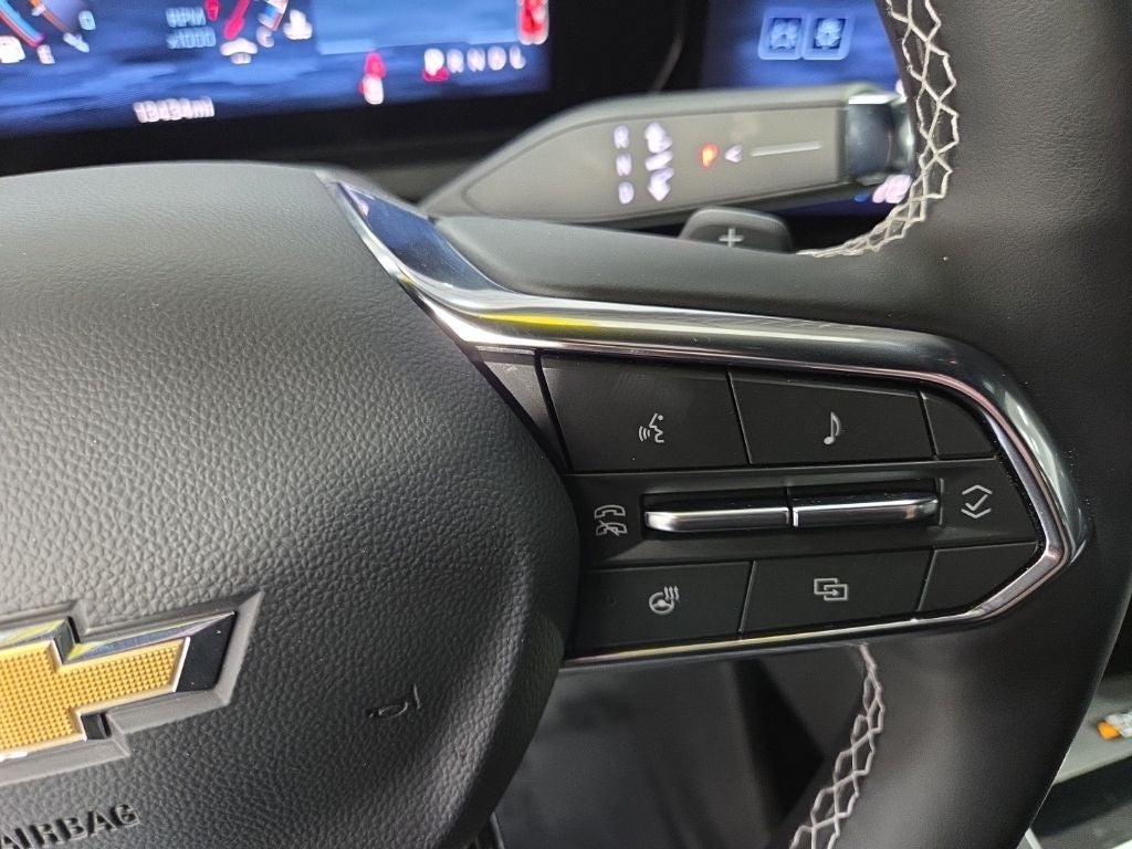2025 Chevrolet Traverse LT 2LT