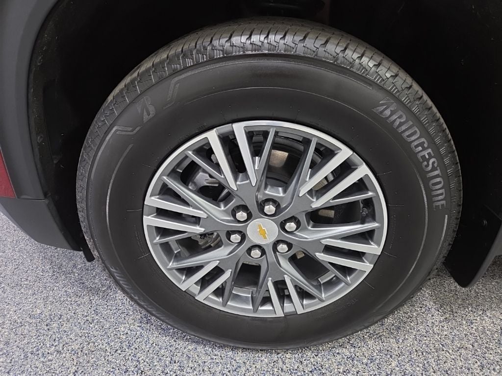 2025 Chevrolet Traverse LT 2LT