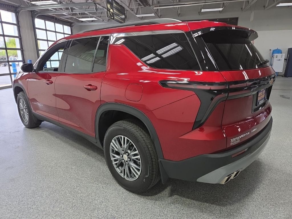 2025 Chevrolet Traverse LT 2LT