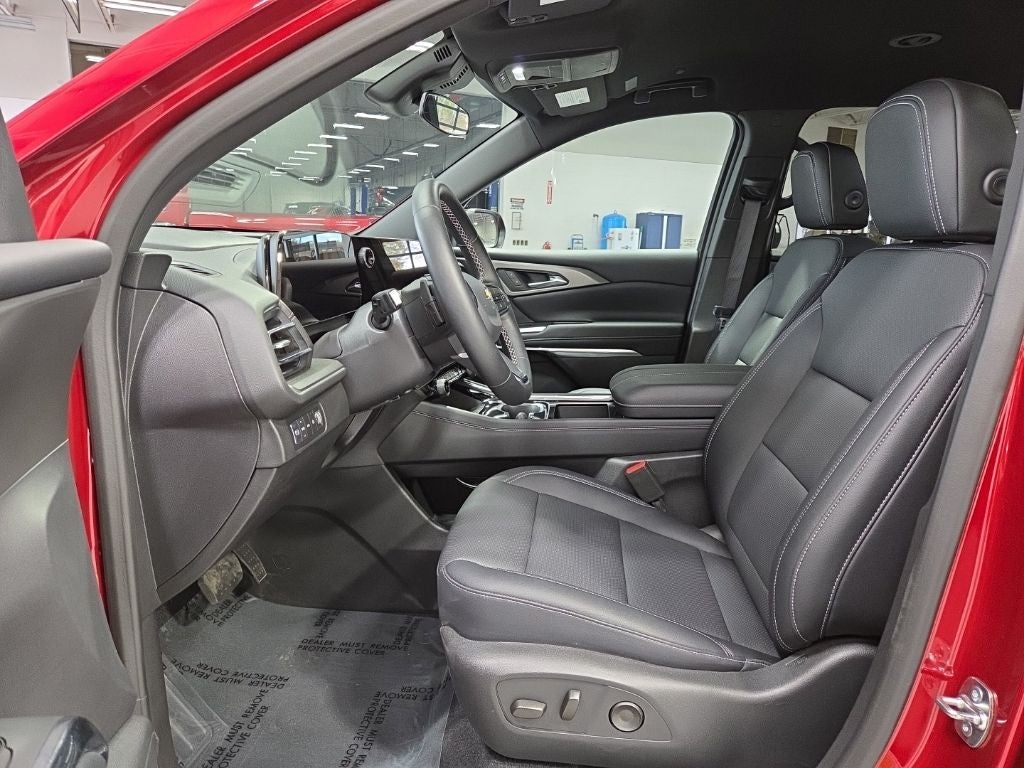 2025 Chevrolet Traverse LT 2LT