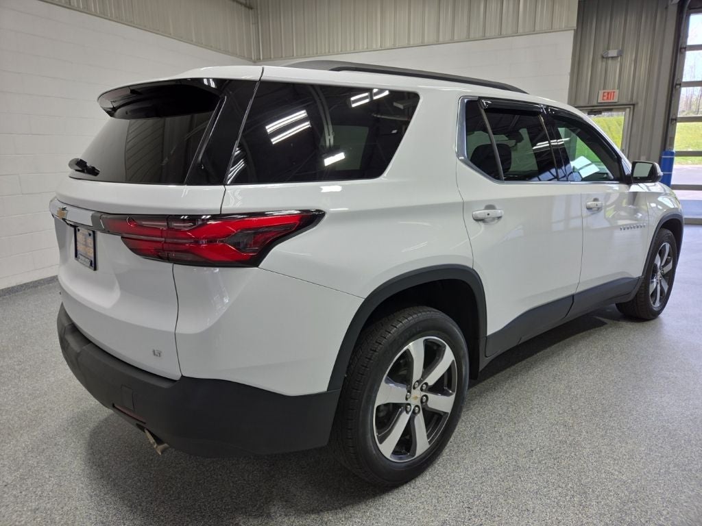 2023 Chevrolet Traverse LT Leather