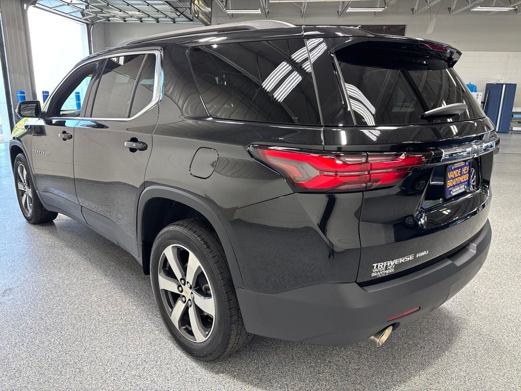 2023 Chevrolet Traverse LT Leather