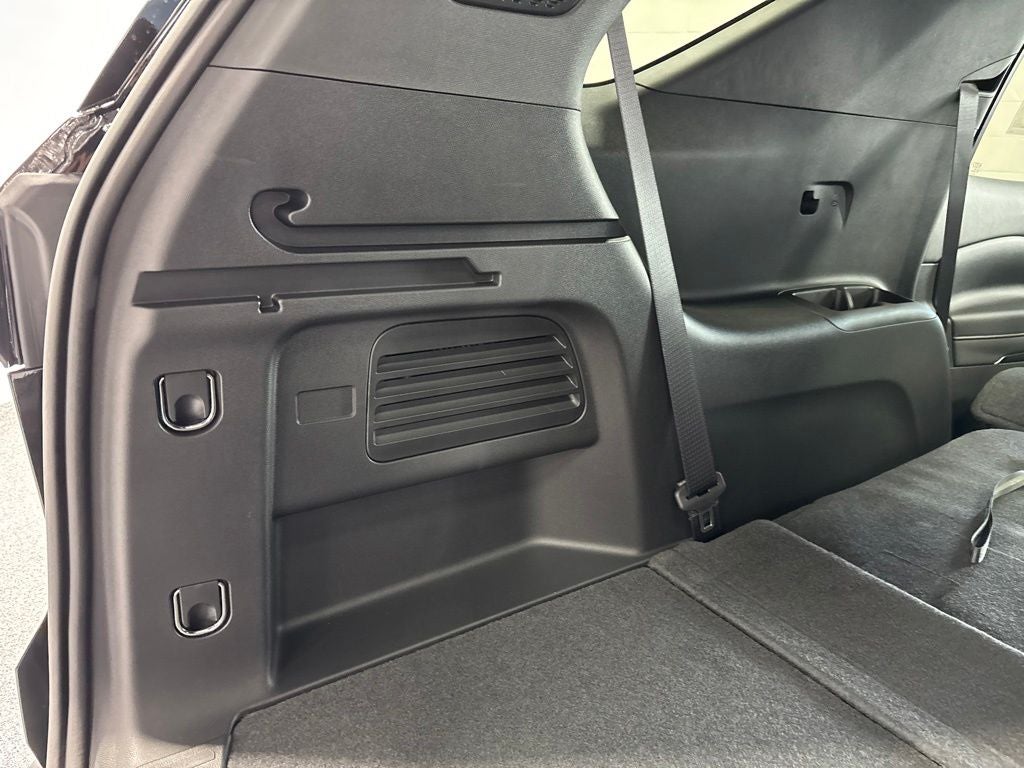 2027 Chevrolet Traverse Z71 - Photo 65