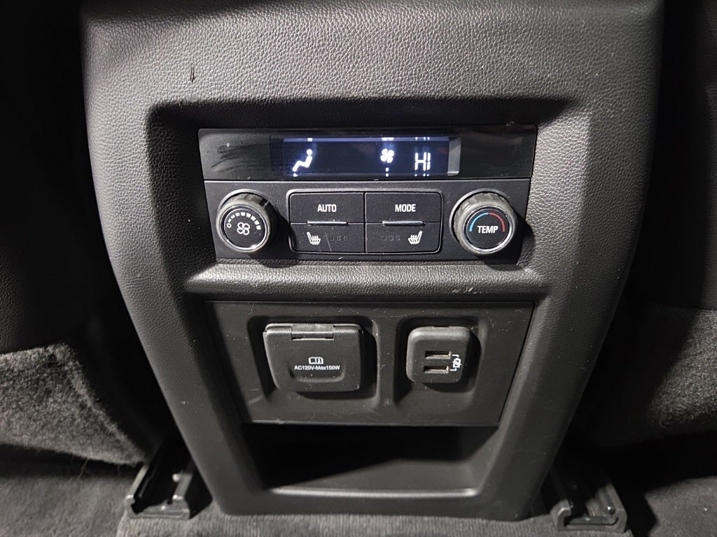 2022 Chevrolet Traverse Premier