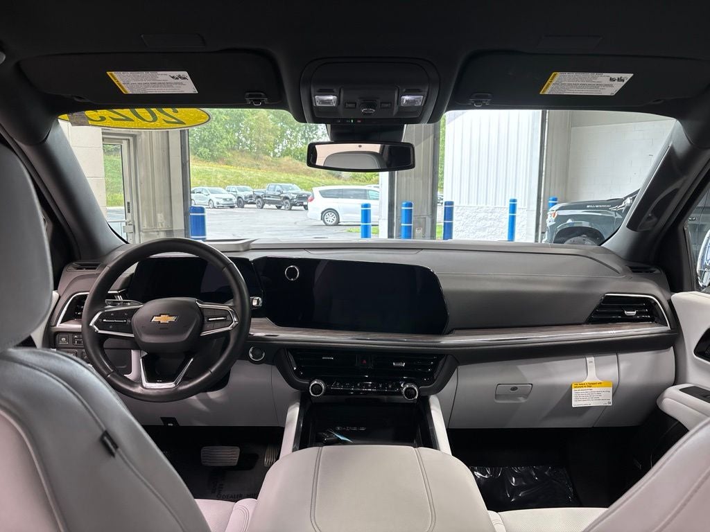 2025 Chevrolet Suburban Premier