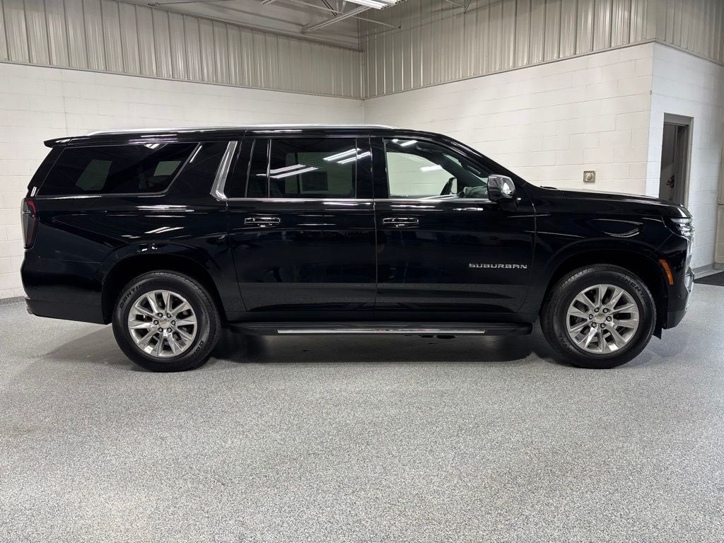 2025 Chevrolet Suburban Premier
