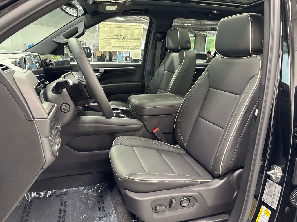 2026 Chevrolet Tahoe Premier - Photo 10