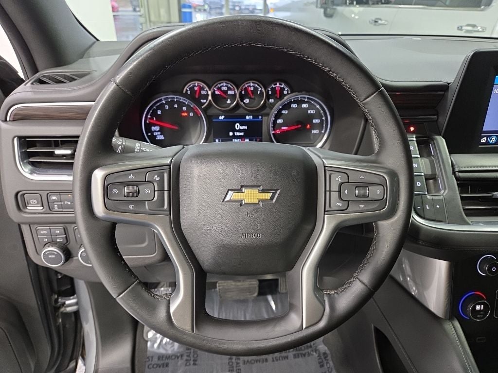 2023 Chevrolet Suburban LS