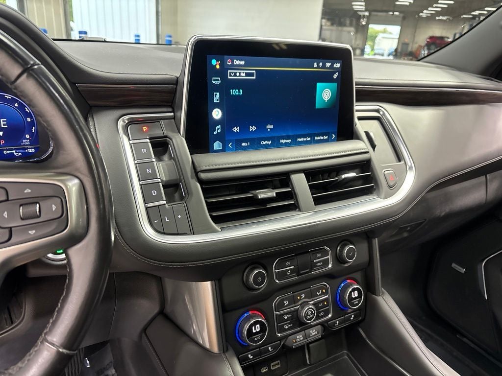2022 Chevrolet Suburban LT