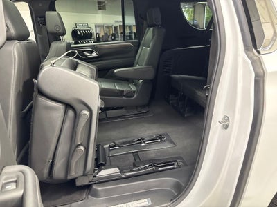 2022 Chevrolet Suburban LT