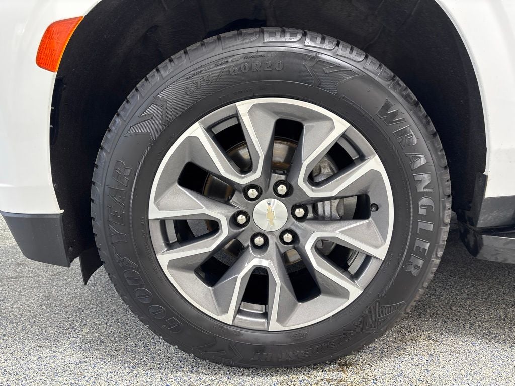 2022 Chevrolet Suburban LT