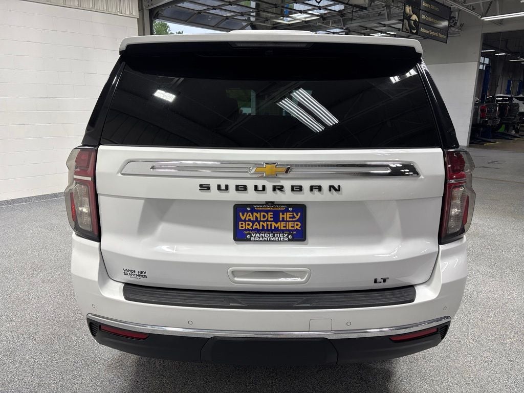 2022 Chevrolet Suburban LT