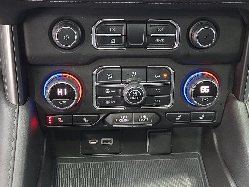 2021 Chevrolet Suburban LT