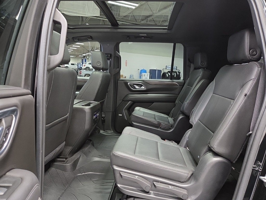 2021 Chevrolet Suburban LT