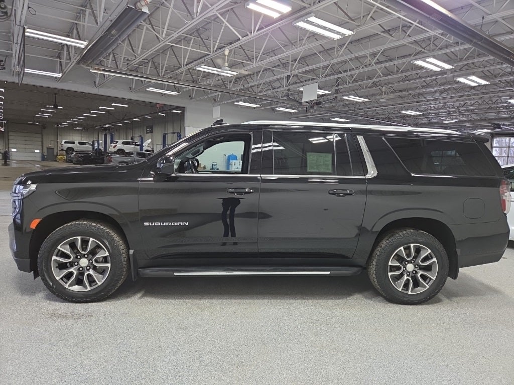 2021 Chevrolet Suburban LT