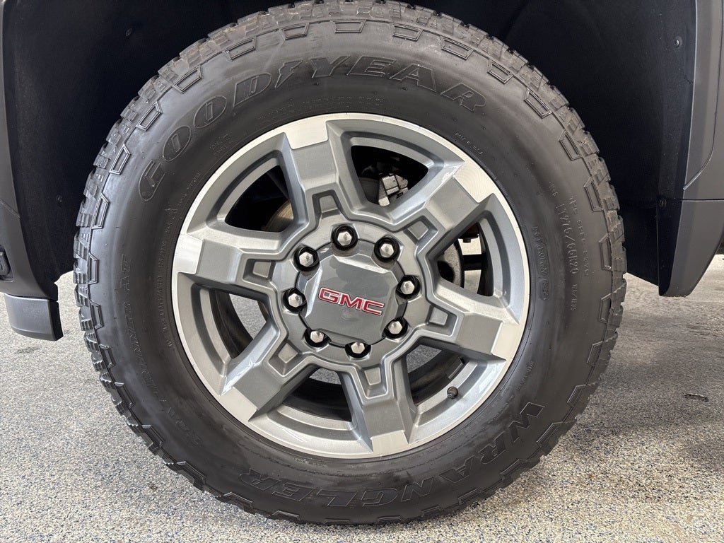 2025 GMC Sierra 2500HD SLT