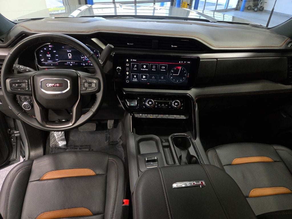 2025 GMC Sierra 2500HD AT4