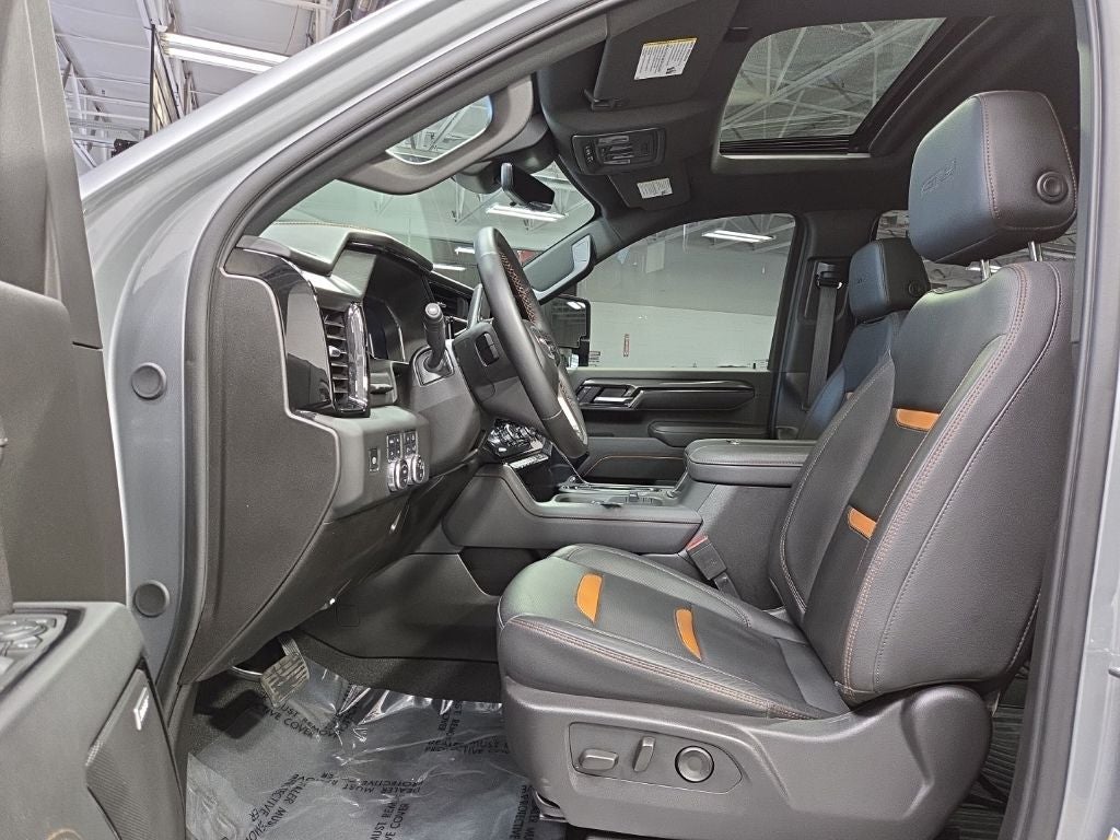 2025 GMC Sierra 2500HD AT4