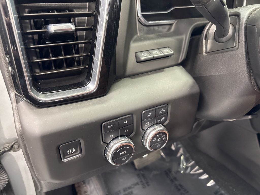 2025 GMC Sierra 2500HD Denali Ultimate