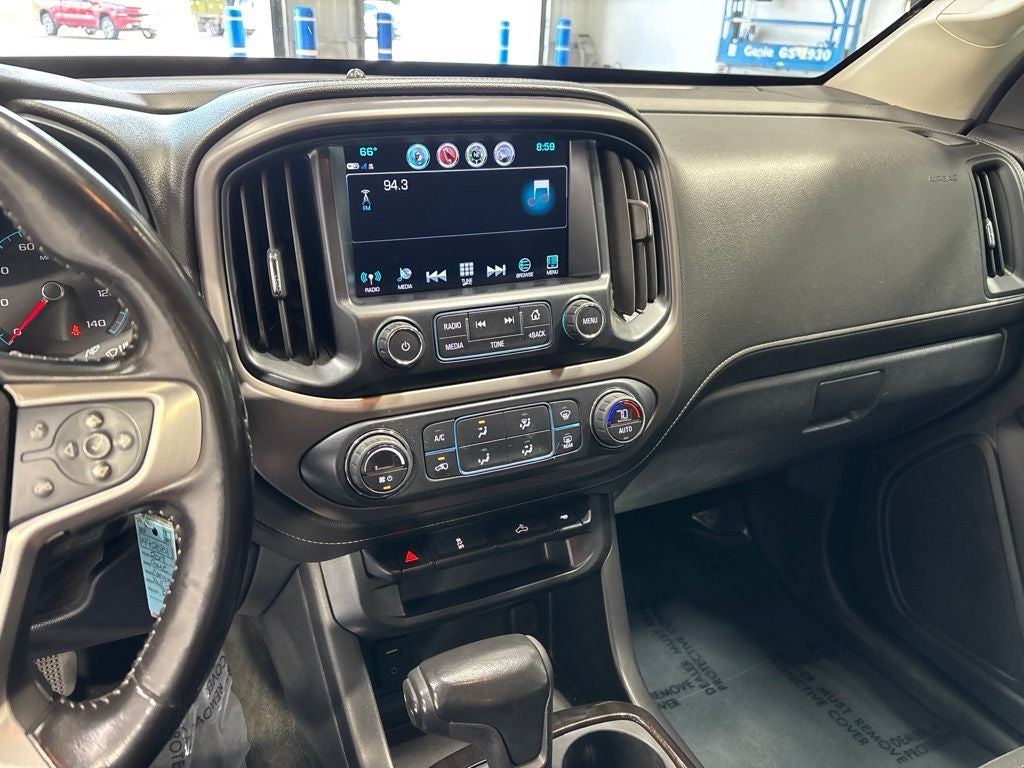 2017 GMC Canyon SLE1