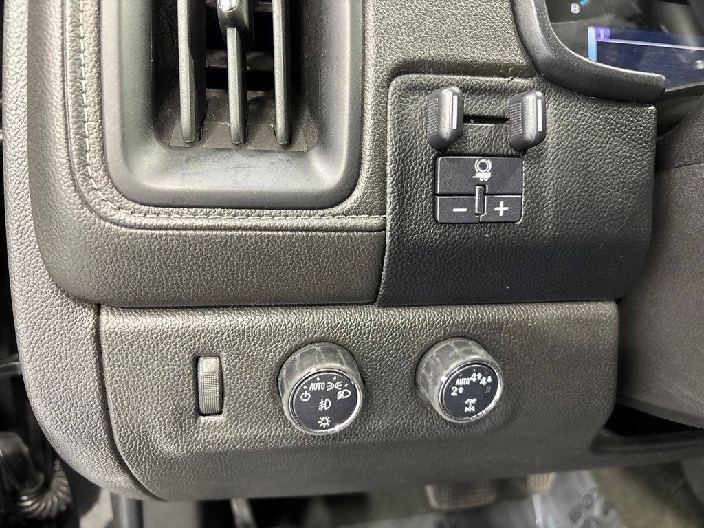 2017 GMC Canyon SLE1