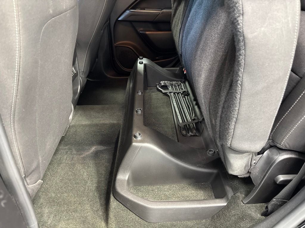 2017 GMC Canyon SLE1