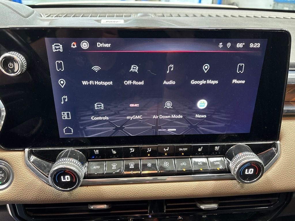 2024 GMC Canyon Denali - Photo 26